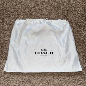 Coach | White Dust Handbag Cover